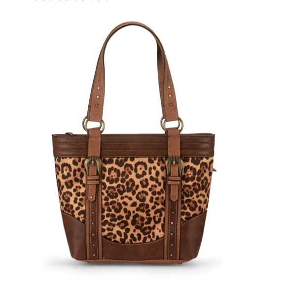 Justin Boots Handbags - NWT $95 Justin Boot Barn  Leopard Print With Brown Trim Tote Bag